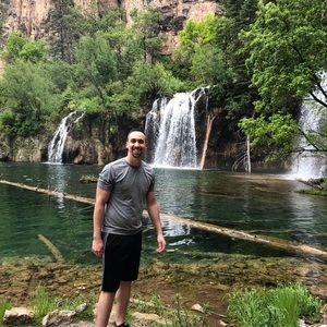 Meet your Posher, Alec